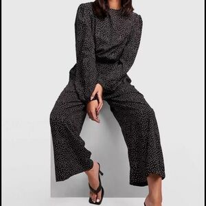 DownEast Black and White Glamorous Jumpsuit Size XL